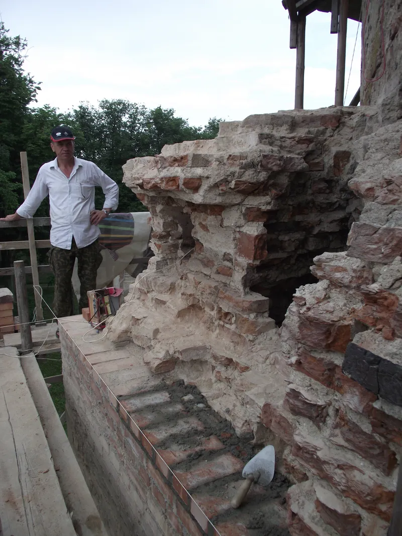 Контрфорсы Брамной башни