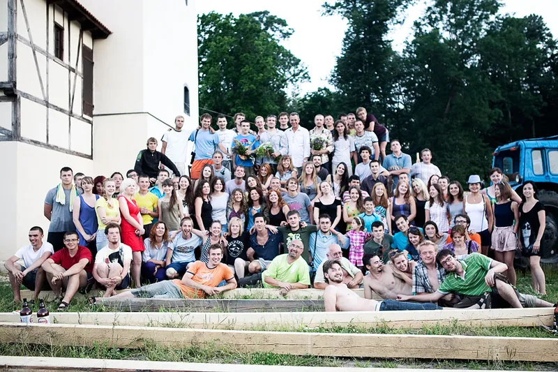 Волонтеры на замке