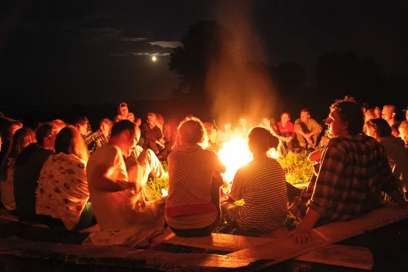 Волонтеры на замке