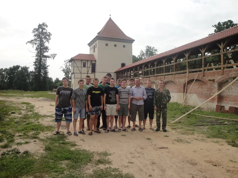 Волонтеры на замке