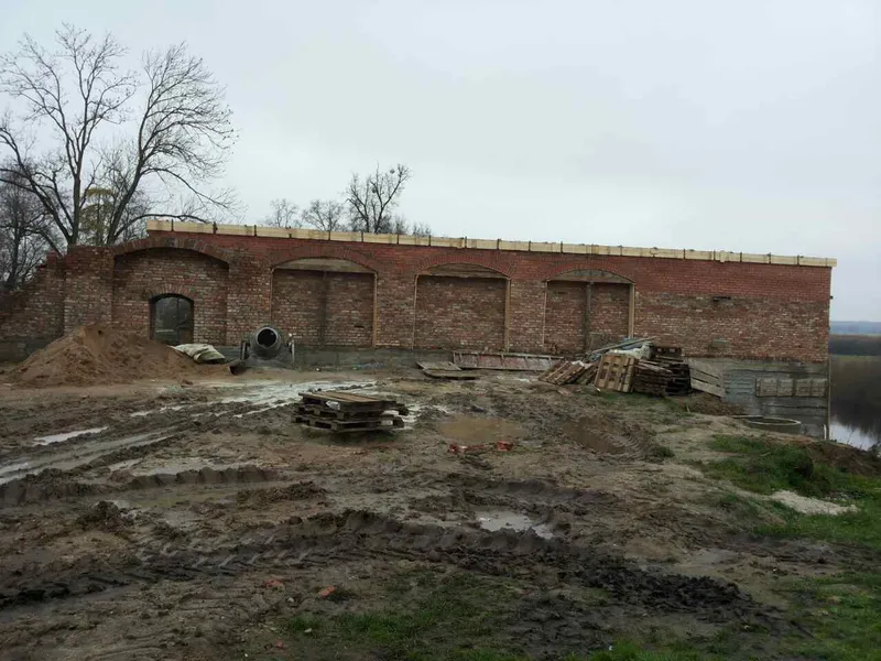 Северо-западная оборонительная стена - дождевые колодцы