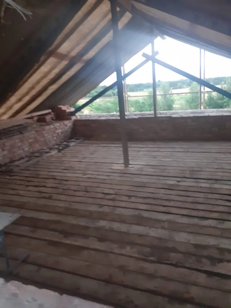 Пол первого уровня