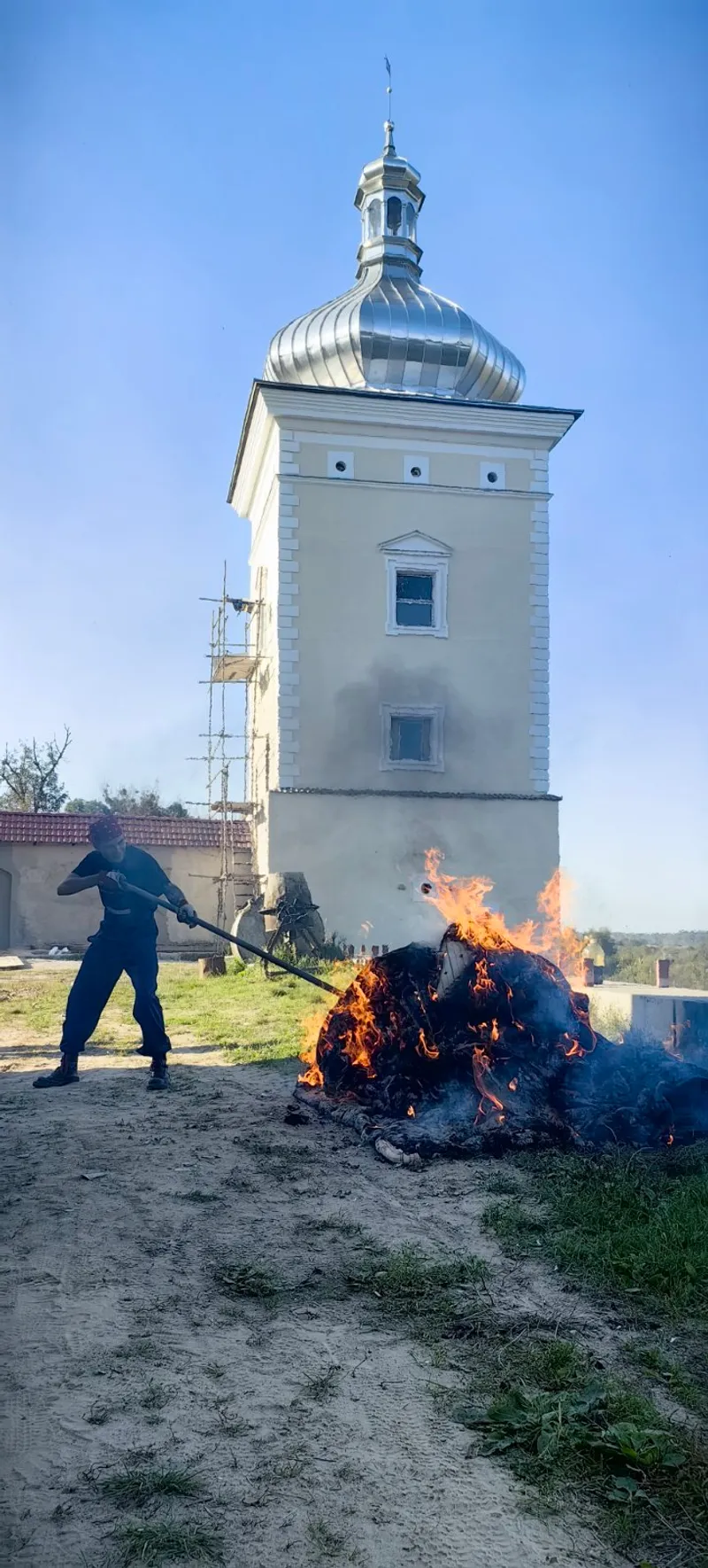 Рыцарь Меч и ворон